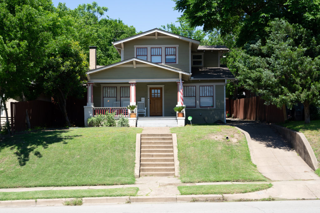 Junius Heights Bungalow in Old East Dallas